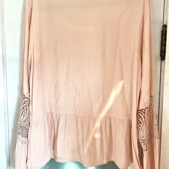 NWT Joie Emelda Bell Sleeve Blouse Blush Pink Lace  Feminine Womens Size Large - Picture 8 of 14